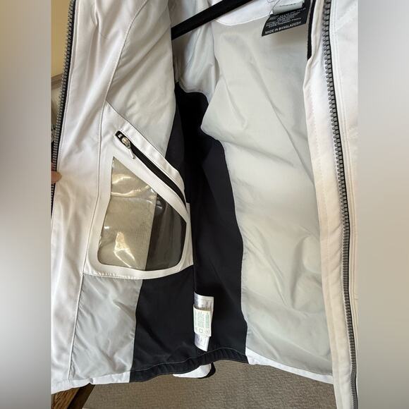 Obermeyer Circuit Down Insulated Ski Jacket White Black Women’s Size 6 Coat - Picture 7 of 12